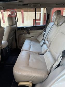 ميتسوبيشي باجيرو